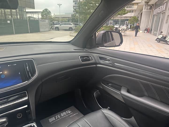 Trumpchi GS8 2020 GS 8 S 390 T 2 WD — фото 10