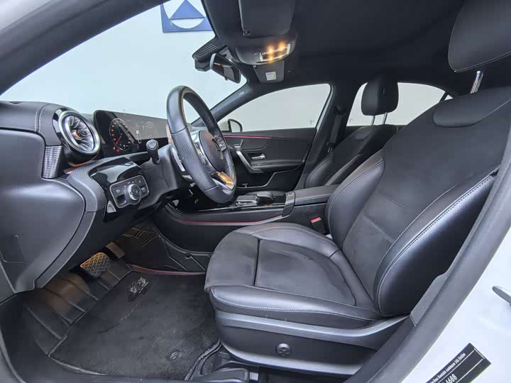 Mercedes-Benz A-Class 2023 A 200 L — фото 14