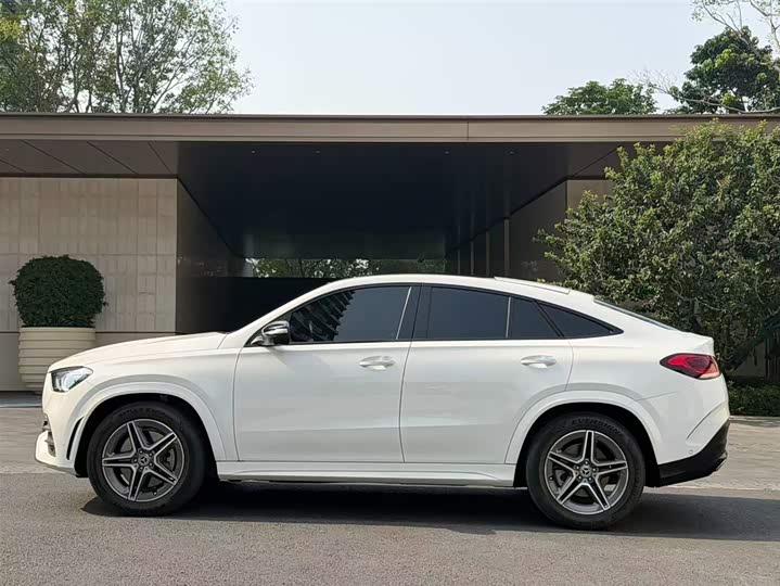 Mercedes-Benz GLE 2020 GLE 450 4 MATIC SUV — фото 19