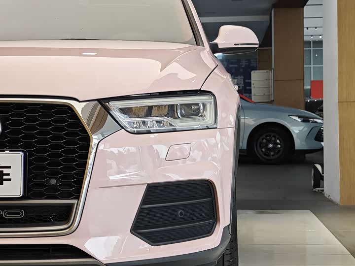 Audi Q3 2018 30 TFSI — фото 2