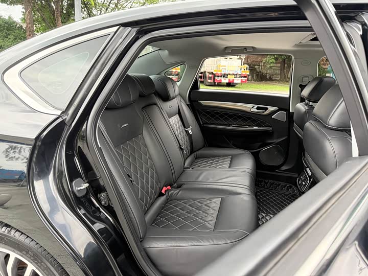 Trumpchi GA8 2017 280 T — фото 17
