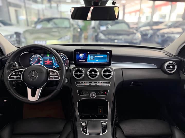 Mercedes-Benz C-Class 2019 C 260 — фото 5