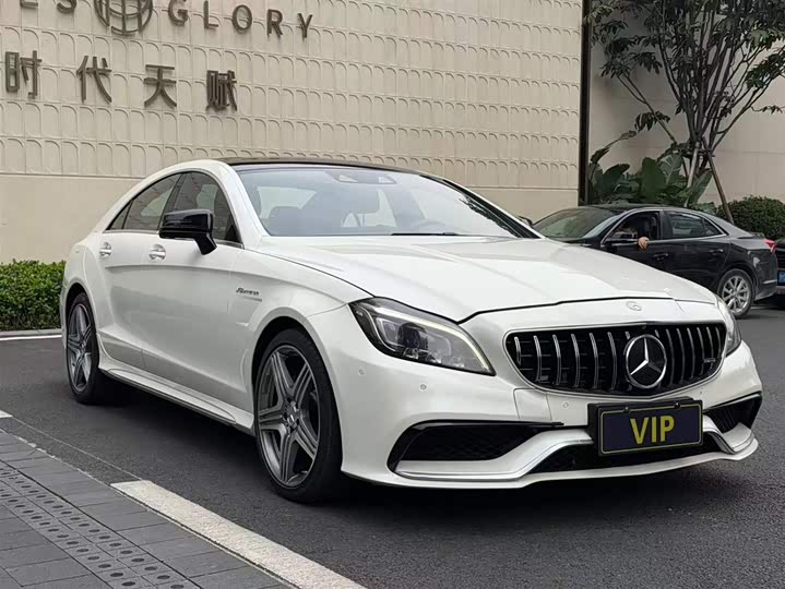 Mercedes-Benz CLS 2015 AMG CLS 63 4 MATIC — фото 15