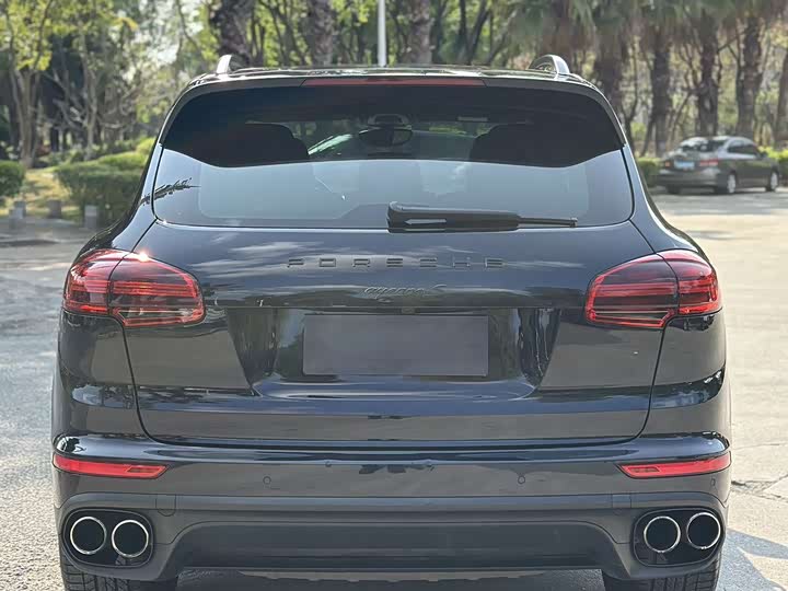 Porsche Cayenne 2016 Cayenne 3.0 T — фото 2