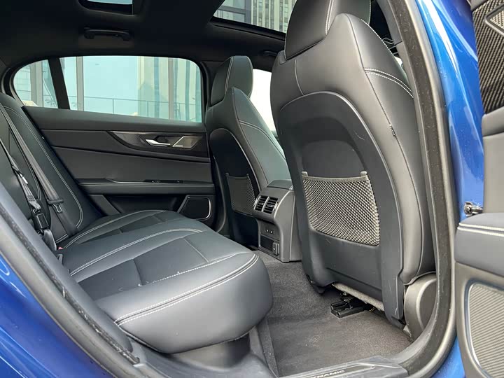 Jaguar XEL 2021 2.0 T 250 PS R-DYNAMIC SE — фото 8