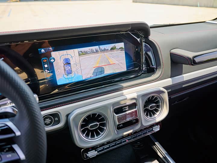 Mercedes-Benz G-Class 2025 AMG G 63 — фото 14