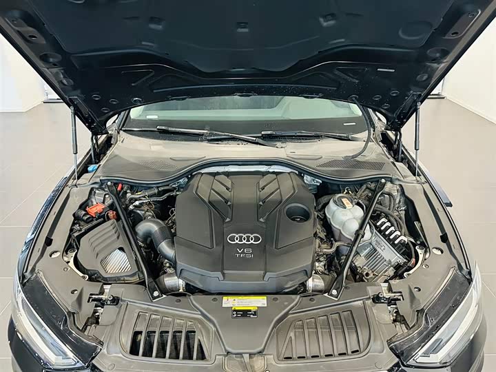 Audi A8 2021 A 8 L 50 TFSI quattro Comfort — фото 7