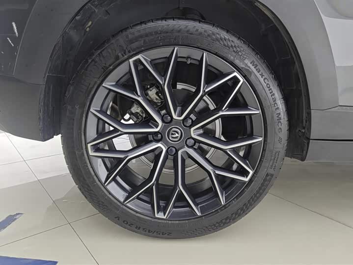 Changan UNI-T 2022 1.5 T Premium — фото 6