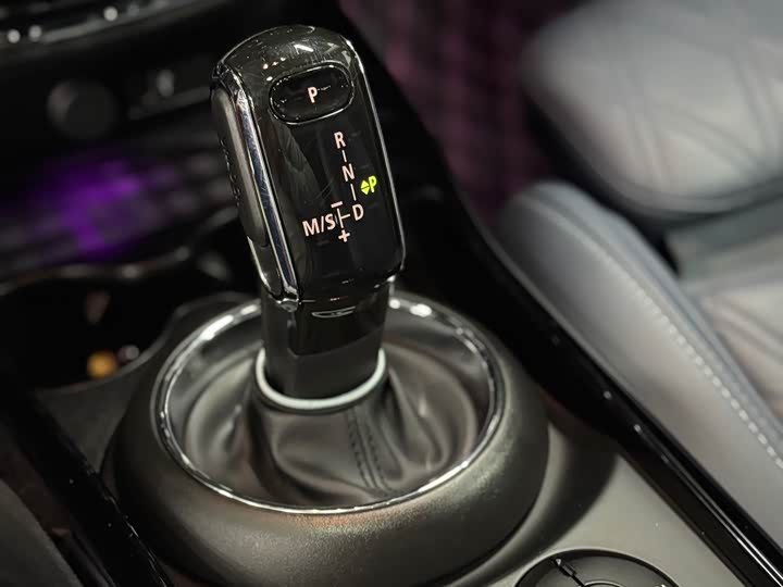 MINI Clubman — фото 19