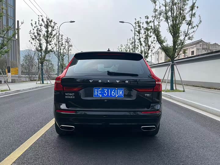 Volvo XC60 2019 T 5 4 WD VI — фото 5