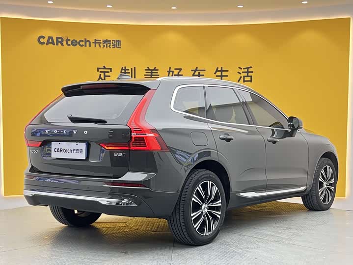 Volvo XC60 2022 B 5 4 WD — фото 30