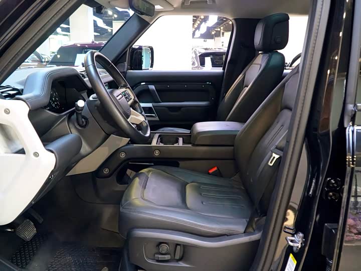 Land Rover Defender — фото 10