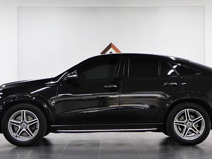 Mercedes-Benz GLE 2020 GLE 450 4 MATIC SUV — фото 7