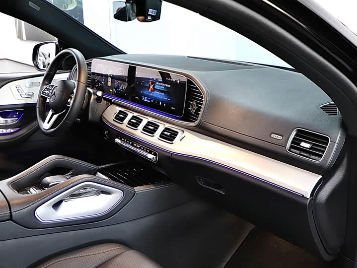 Mercedes-Benz GLE 2020 GLE 450 4 MATIC SUV — фото 15