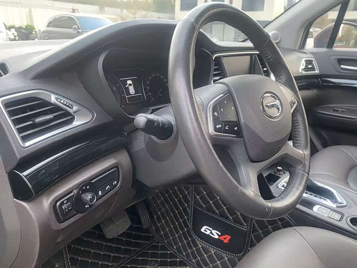 Trumpchi GS4 2017 235 T AT 2 WD — фото 12