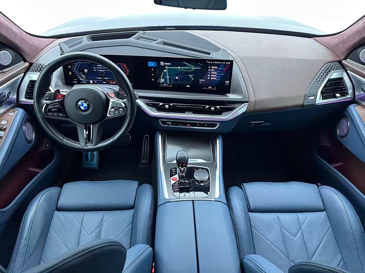 BMW XM 2023 Base — фото 6