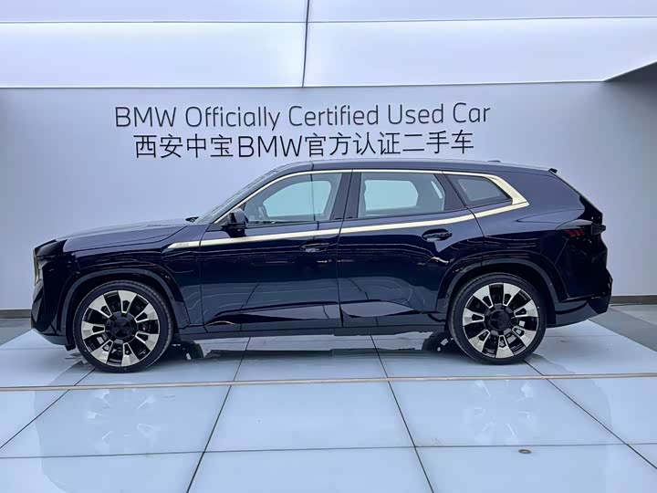 BMW XM 2023 Base — фото 3