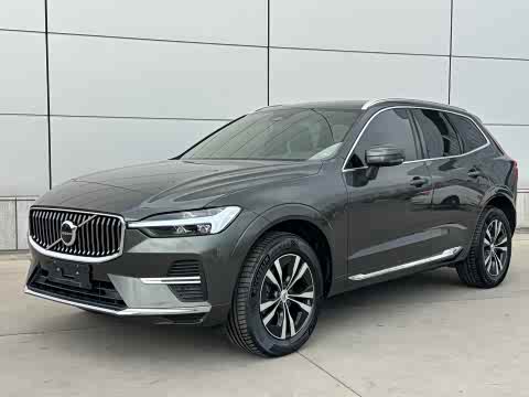 Volvo XC60 2022 B 5 4 WD — фото 13