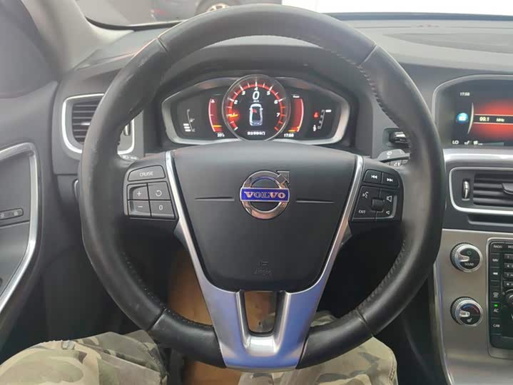 Volvo S60 2016 S 60 L T 4 — фото 15