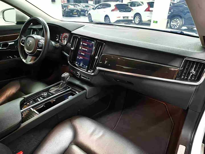 Volvo S90 2018 T 4 — фото 6