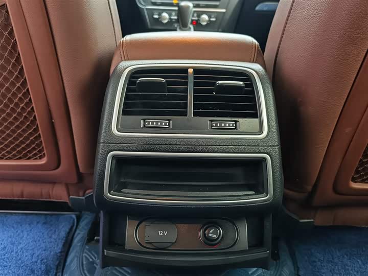 Audi A6L 2018 30 35 TFSI — фото 11