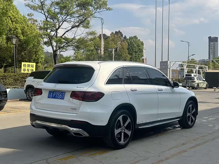 Mercedes-Benz GLC 2022 GLC 260 L 4 MATIC — фото 17