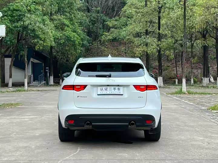 Jaguar F-PACE 2016 2.0 T 2 WDR-Sport — фото 8