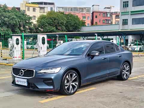 Volvo S60 2020 T 4 — фото 17
