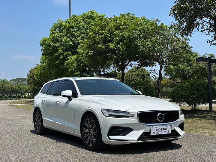 Volvo V60 2020 T 5 — фото 3
