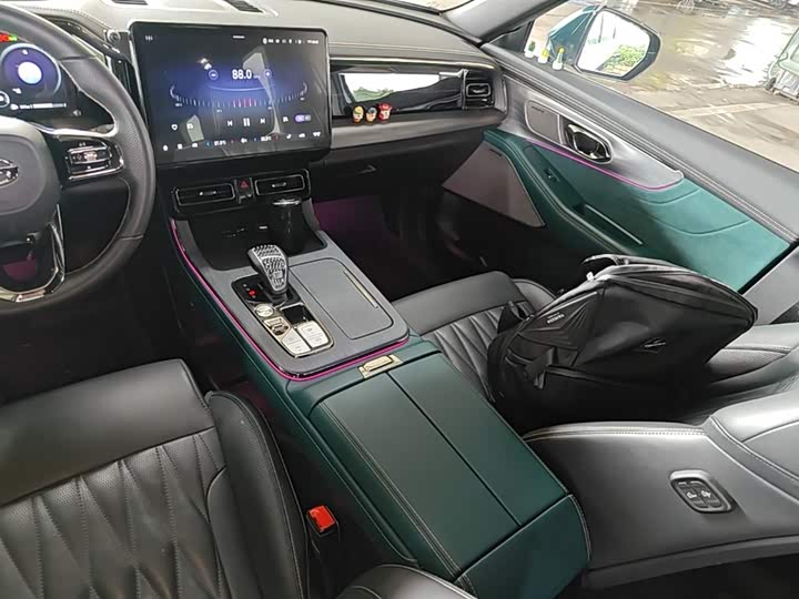 Trumpchi GS8 2022 2.0 TM 2 WD ( ) — фото 14