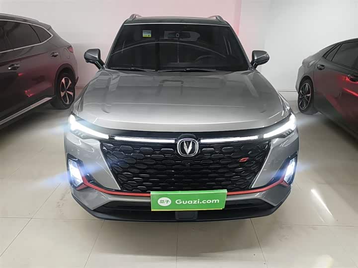 Changan CS35 PLUS 2021 NE 1.4 T DCTLuxury — фото 3