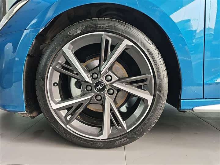 Audi A3 2022 Sportback 35 TFSI Sport — фото 16
