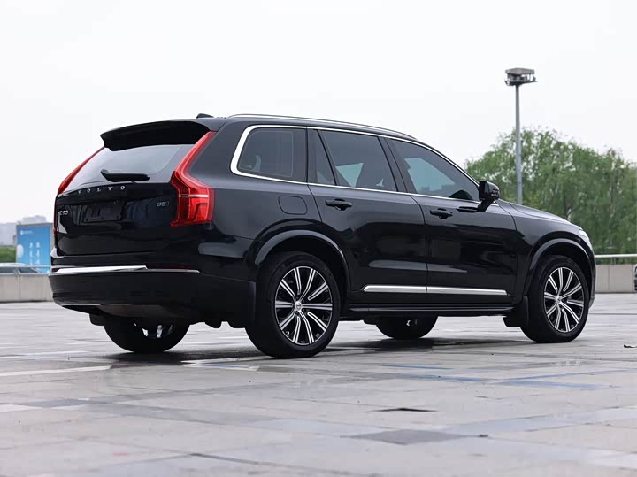 Volvo XC90 2023 B 5 — фото 5
