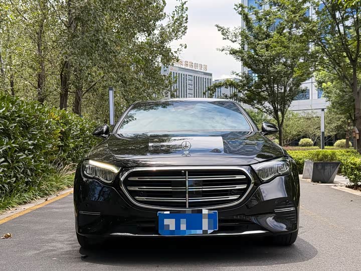 Mercedes-Benz E-Class 2024 E 260 L