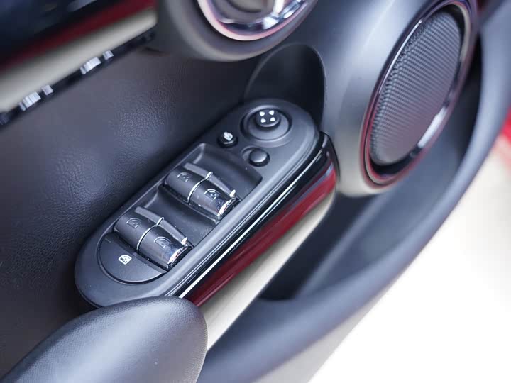 MINI Hatch — фото 14