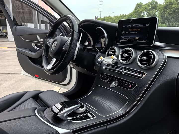 Mercedes-Benz C-Class 2015 C 200 — фото 11