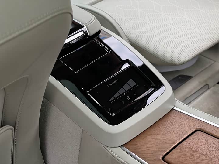 Volvo S90 Hybrid 2019 T 8 E Hybrid 3 VI — фото 15