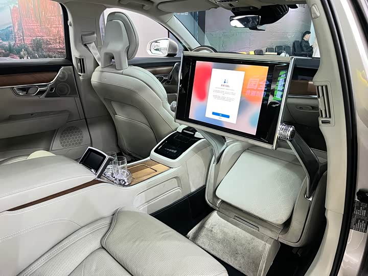 Volvo S90 Hybrid 2019 T 8 E Hybrid 3 VI — фото 27