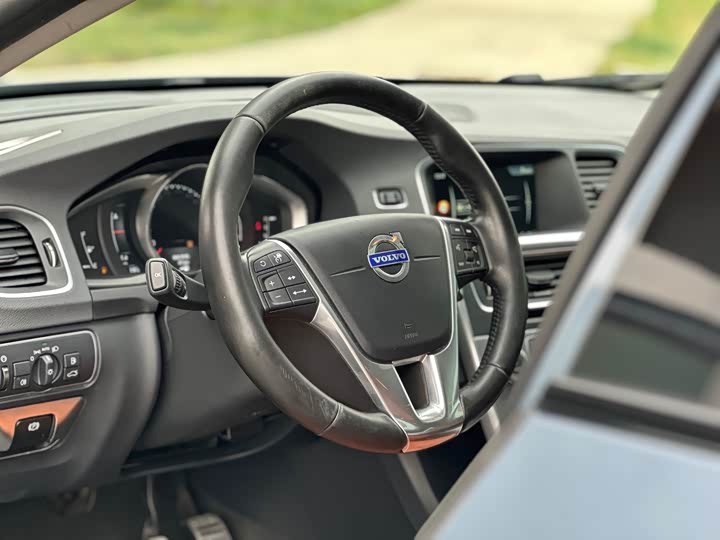 Volvo S60 2017 S 60 L T 5 — фото 5