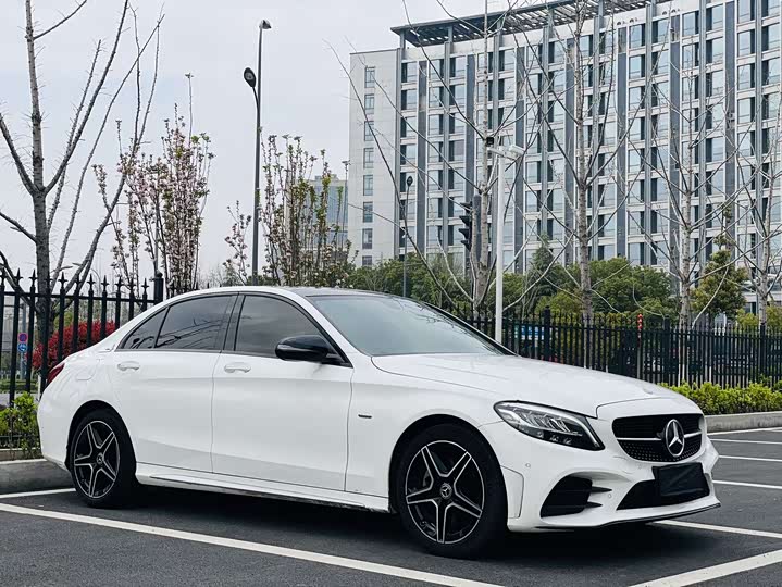 Mercedes-Benz C-Class 2021 C 260 L — фото 3