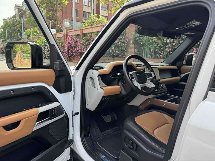 Land Rover Defender — фото 5