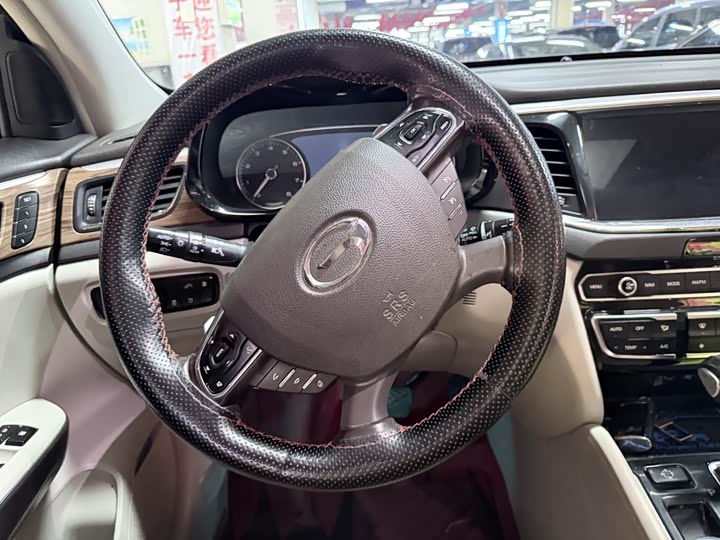 Trumpchi GS8 2017 320 T 2 WD ( ) — фото 15