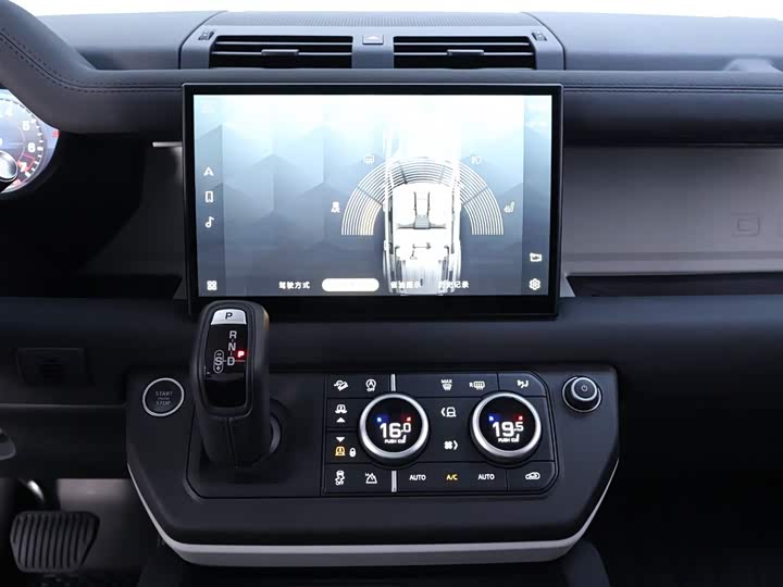 Land Rover Defender — фото 10