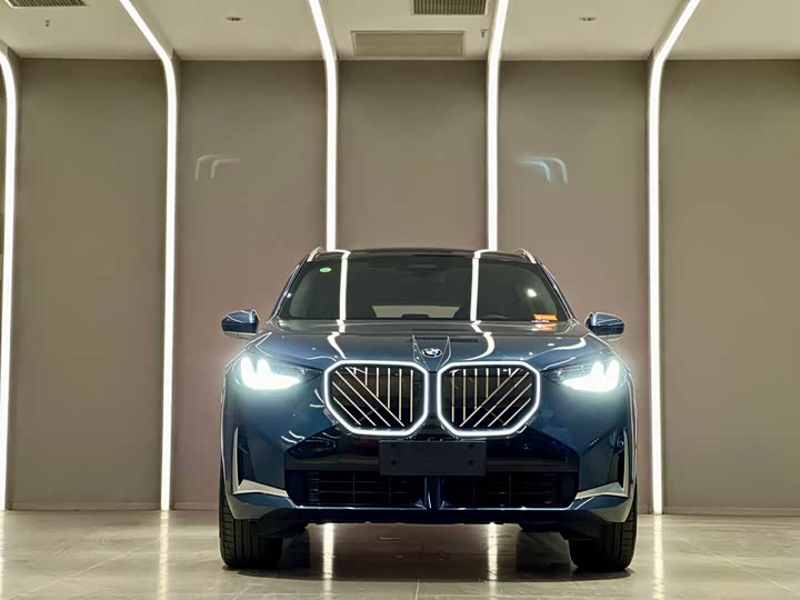 BMW X3 2025 x Drive 30 L M — фото 2