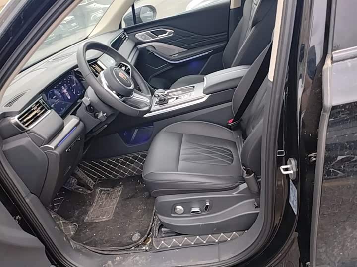 Hongqi HS7 PHEV 2024 2.0 T PHEV 4 WD 6 — фото 15