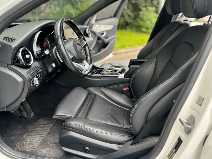 Mercedes-Benz C-Class 2016 C 200 — фото 4