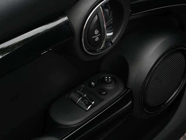 MINI Hatch — фото 19