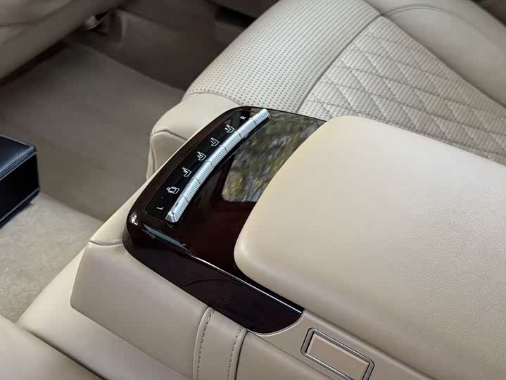 Mercedes-Benz S-Class 2013 AMG S 65 L Grand Edition — фото 27