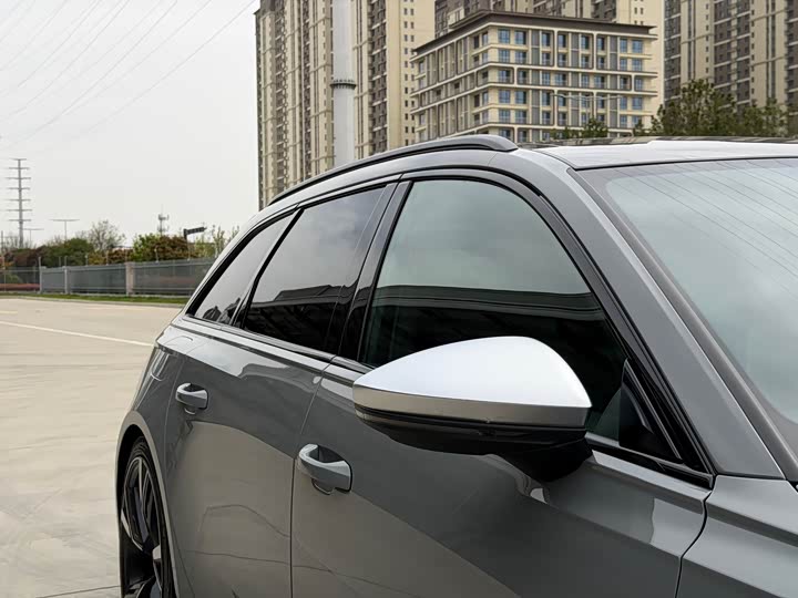 Audi RS 6 2022 RS 6 4.0 T Avant — фото 17