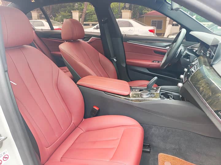 BMW 5-Series 2019 530 Li Leading M — фото 5